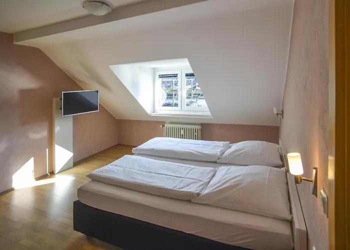 Gaestehaus Rebstock Fogadó Igel